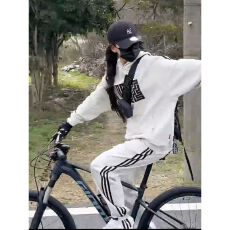批发学院风运动服套装女秋<b class='q'>冬</b>宽松时尚炸街杆条卫衣休闲卫裤跑步两件套