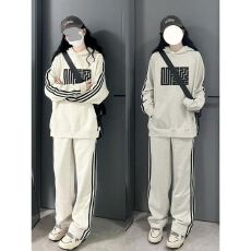 批发盐系炸街运动服套装<b class='q'>女</b>秋季学生宽松时尚连帽<b class='q'>卫衣</b>卫裤休闲两件套潮