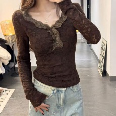 批发2026纯欲辣妹V领修身气质上衣小香风内搭<b class='q'>蕾丝</b>打底衫女T恤8050