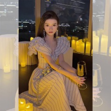 批发法式镂空露腰一字肩两件套裙女夏高级性感上流社会<b class='q'>名媛</b>泡泡袖长裙