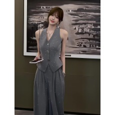 批发高级感烫钻V领无袖西装马甲背心套装<b class='q'>女</b>2026年夏季新款高腰阔腿<b class='q'>裤</b>
