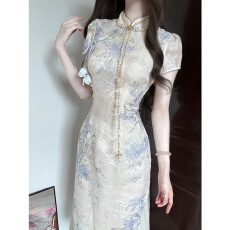 批发巨好看绝美连衣裙改良年轻款少女高级感早<b class='q'>秋</b>流行收腰大方得体旗袍