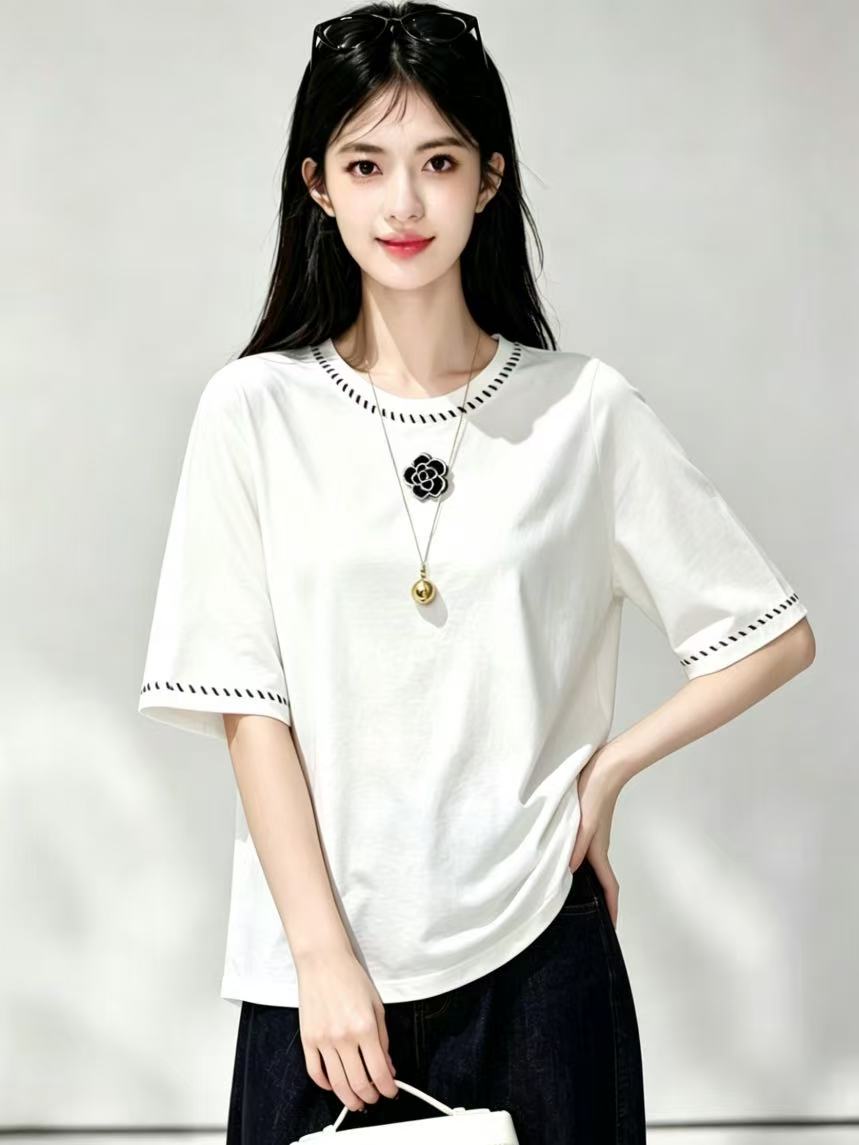실사 화이트 꽃 자수 반팔 티셔츠 디자인 센스 여성 작은 대중 여름 새로운 미니멀리즘 다용도 동정 맨위