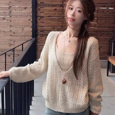 批发v领长毛马海镂空上衣女2026新款秋绞花针织罩衫吊带两件套