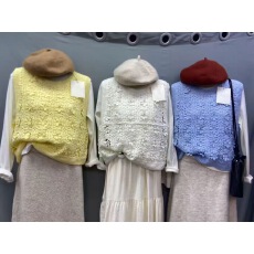 批发新品慵懒镂空针织背心吊带女无袖钩花上衣空气感微透夏装百搭时尚