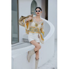 批发波西米亚镂空钩花开衫女春<b class='q'>夏</b>度假风中长款上衣外搭披肩防晒针织衫