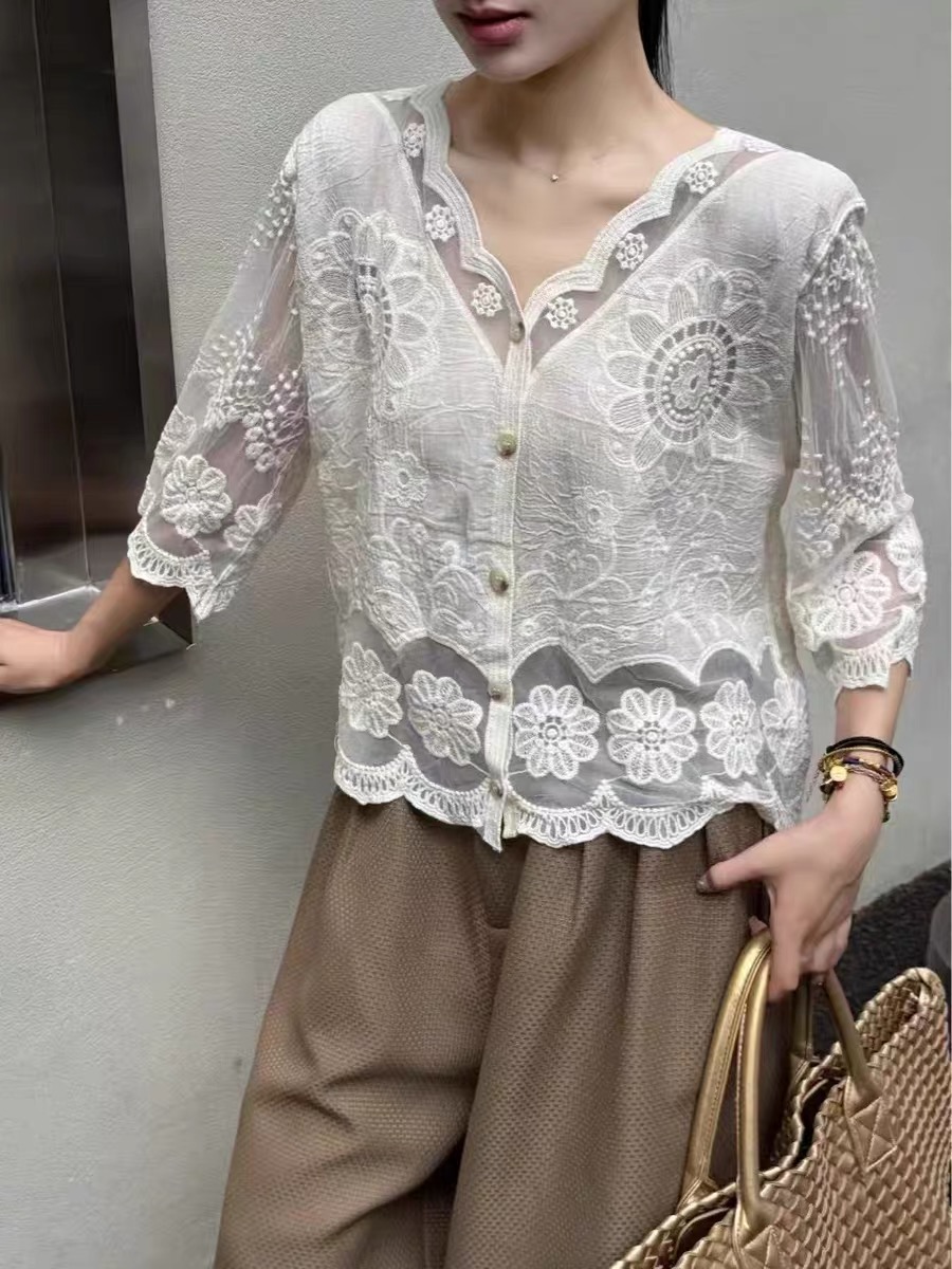 자수 V넥 홀로우 아웃 자수 레이스 셔츠 여성 봄 여름 얇은 오픈 가디건 숄 다용도 블라우스 휴가 바람 맨위 작은 셔츠