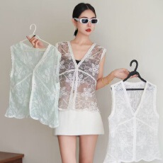 批发甜美旅行勾花镂空马甲上衣女休闲<b class='q'>宽松</b>外穿内搭无袖夹叠穿背心