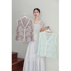 批发甜美旅行勾花镂空马甲上衣女休闲<b class='q'>宽松</b>外穿内搭无袖夹叠穿背心
