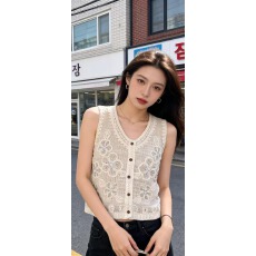 批发新款复古风轻奢<b class='q'>亮片</b>重工钩花刺绣<b class='q'>背心</b>马甲薄款坎肩叠穿上衣