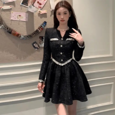 批发【有里布】小香<b class='q'>风</b>显瘦设计感气质名媛连衣裙女法式<b class='q'>赫本</b><b class='q'>风</b>小黑裙女