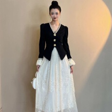 批发【有里布】2025春夏新款大裙摆拼接<b class='q'>高档</b>气质时尚<b class='q'>连衣裙</b>长款V领