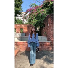 批发2025新款韩系慵懒高级感超好看独特漂亮蓝色毛衣牛仔裤套装女<b class='q'>秋</b>冬