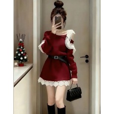 批发小个子气质<b class='q'>甜美</b>蕾丝花边露肩针织连衣裙女装秋冬新款显瘦休闲短裙