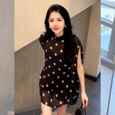 批发波点<b class='q'>无袖</b>背心衬衫大码女装夏季防晒薄款宽松高级感中长款<b class='q'>雪纺上衣</b>