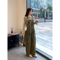 批发2026年秋季美式复古牛仔背带<b class='q'>裤</b>女新款时尚减龄工<b class='q'>装</b>阔腿拖地连体<b class='q'>裤</b>