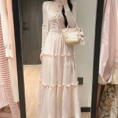 批发夏季甜美通勤蕾丝拼接粉色吊带<b class='q'>连衣裙</b>搭配防晒开衫外套<b class='q'>女</b>两件套装