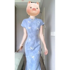批发新中式国风改良<b class='q'>旗袍</b>长裙温柔风高级感巨好看的碎花连衣裙2026<b class='q'>夏季</b>