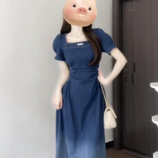 批发港风复古风气质减龄方口领渐变色<b class='q'>牛仔</b><b class='q'>连衣裙</b>女收腰显瘦过膝a字裙