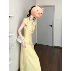 批发新中式国风黄色碎花改良<b class='q'>旗袍</b>连衣裙2026<b class='q'>夏季</b>温柔风大方得体绝美裙