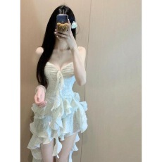 批发辣妹<b class='q'>荷叶边</b>吊带<b class='q'>连衣裙</b>仙女夏季白色裙子重工高级感不规则气质长裙
