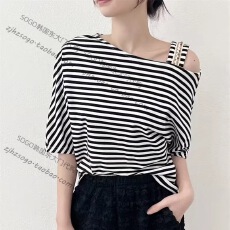 批发<b class='q'>韩国</b>东大门<b class='q'>代购</b><b class='q'>正品</b>SHARURU百搭条纹不对称露肩吊带短袖宽松T恤衫