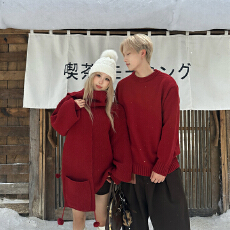 批发实拍新年慵懒风<b class='q'>情侣装</b>红色毛衣针织衫长袖上衣男女<b class='q'>韩版</b>法式潮