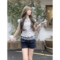 实拍波点短袖衬衫娃娃领设计感小众收腰衬衣女