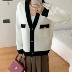 批发<b class='q'>韩版</b>小香风软糯水貂绒撞色毛衣外套女秋冬新款高级感温柔开衫上衣