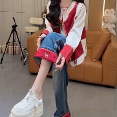 批发2026年春季新款直筒八分<b class='q'>牛仔裤</b>子女卷边小马刺绣重工大码胖mm裤子