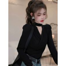 批发超好看挂脖<b class='q'>v领</b>长袖<b class='q'>t</b><b class='q'>恤</b>打底衫女早秋季收腰内搭高级感独特别致上衣