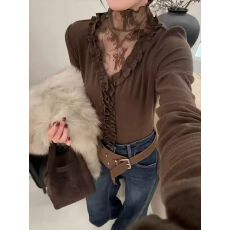 批发x.xiu2025冬装<b class='q'>新款</b>拼蕾丝半高领套头木耳边套头弹力修身针织上衣