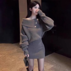 批发2025新款一字肩毛衣针织<b class='q'>连衣裙</b>子女秋冬季高级感辣妹<b class='q'>性感</b>包臀短裙