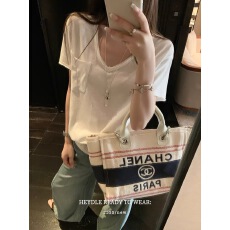 批发黑豆哼哼 苏打气泡水*V领卷边短袖<b class='q'>t</b><b class='q'>恤</b>女夏薄款口袋设计慵懒感上衣