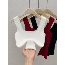 批发软糯半高领中袖羊毛针织衫女春季设计感小众修身显瘦内搭打底衫