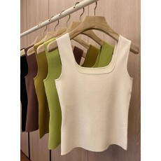 批发2026夏季法式白色方领冰丝针织吊带女短款内搭吊带打底衫无袖<b class='q'>上衣</b>