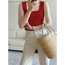 批发法式<b class='q'>红色</b>方领针织无袖背心<b class='q'>上衣</b>女夏季外穿短款打底修身内搭吊带衫