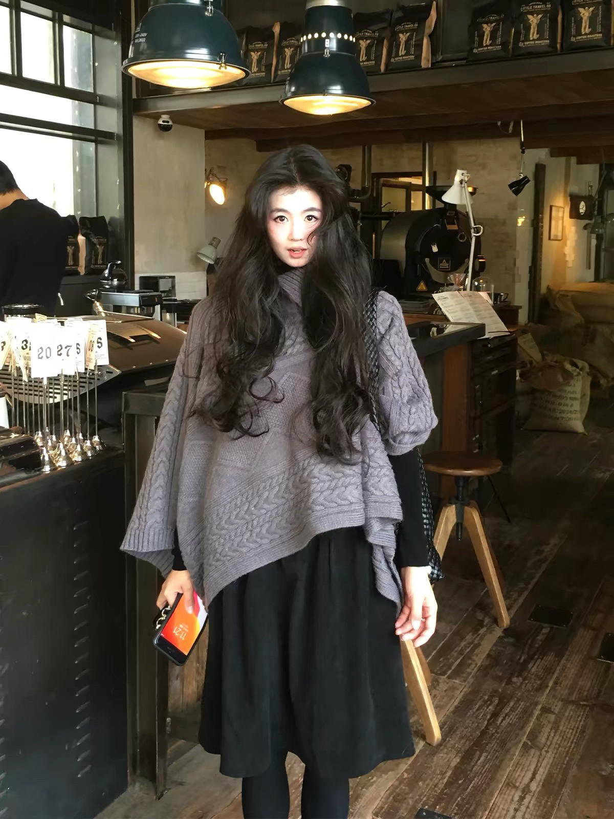 천 골드 센스 착용 가져 가라. 회색 폴로 칼라 꽈배기 망토 스웨터 가을 겨울철 중간 길이 루즈핏 스택 착용 니트 여성 코트