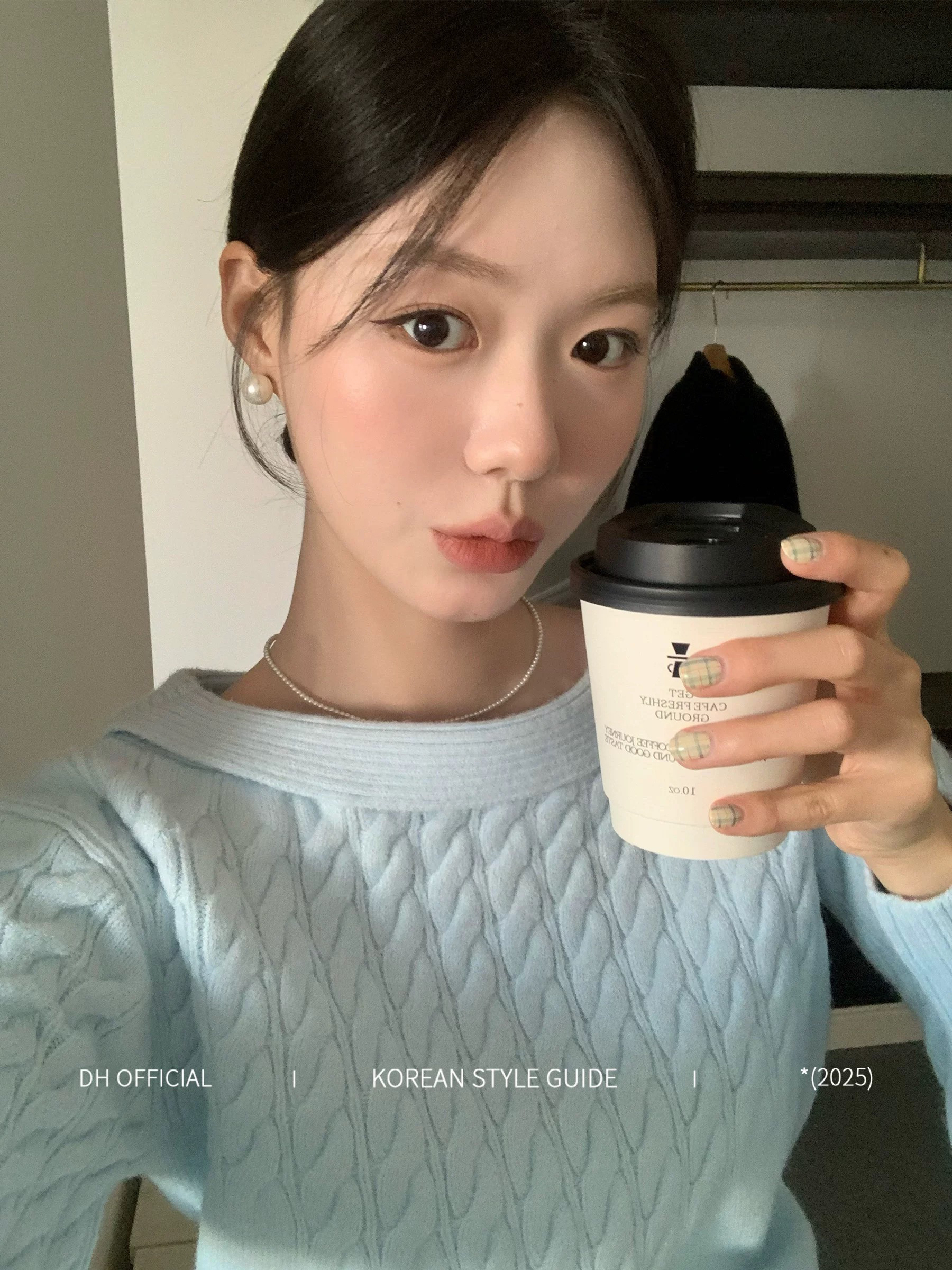 블루 아일랜드 맑은 하늘 프랑스식 프로 피부 북극 플러시 원사 트위스트 꽃 리브 스웨터 여자