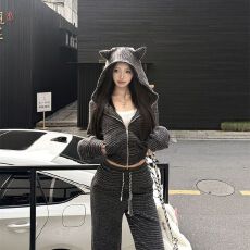 批发休闲套装复古条纹连帽长袖卫衣外套女<b class='q'>冬</b>季穿搭抽绳微喇叭裤两件套