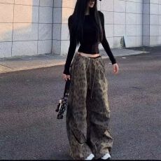 批发2026春季美式高街豹纹直筒休闲裤<b class='q'>男</b>宽松百搭小众潮流阔腿微弹<b class='q'>长裤</b>