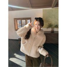 批发加厚500克 杏色皮毛一体<b class='q'>外套</b>百搭款保暖开衫拉链式<b class='q'>外套</b>加厚上衣潮