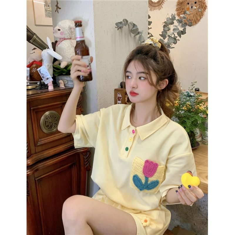 원본 높은 품질 솜씨 학원 스타일 루즈핏 꽃 자수 POLO 셔츠 폴로 칼라 반팔 반바지 세트 여성 여름