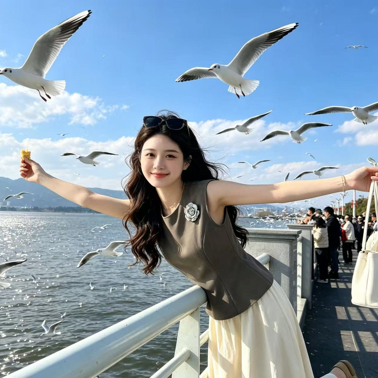 패션 세트 드레스 여성 2026 여름 새로운 외국 가스 작은 샤넬 스타일 민소매 맨위 반신 스커트 투피스 세트