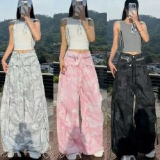 批发甜酷辣妹设计感屁帘叠穿迷彩工装裤<b class='q'>女</b>夏季宽松显瘦百搭阔腿<b class='q'>长裤</b>子
