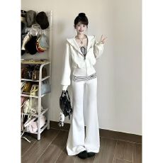 批发早秋纯欲风辣妹三件套连帽卫衣修身条纹抹胸高腰微喇叭<b class='q'>裤</b>