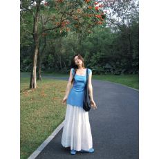 批发小众设计感收腰方领蓝色上衣女吊带中长款套头无袖针织背心2026夏