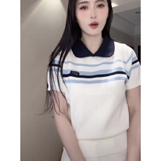 批发2026夏季新款学院撞色条纹翻领<b class='q'>针织衫</b>女短袖百搭显瘦<b class='q'>大码</b>上衣