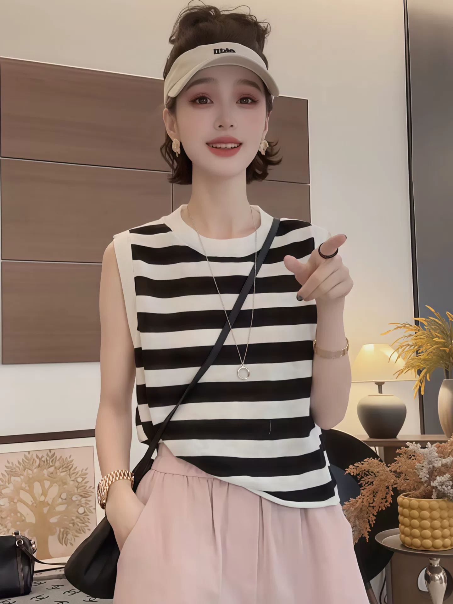얇은 스타일 배색 스트라이프 라운드 넥 민소매 조끼 여성