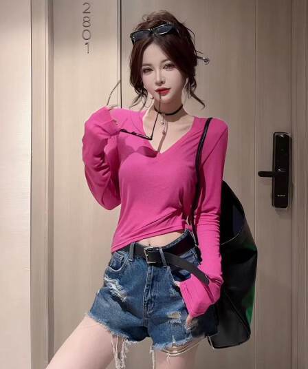 순수한 욕망 바람 핫걸 V넥 단색 긴팔 티셔츠 여성 2026 여름 경량 몸매 가꾸기 패션 다용도 자외선 차단 맨위
